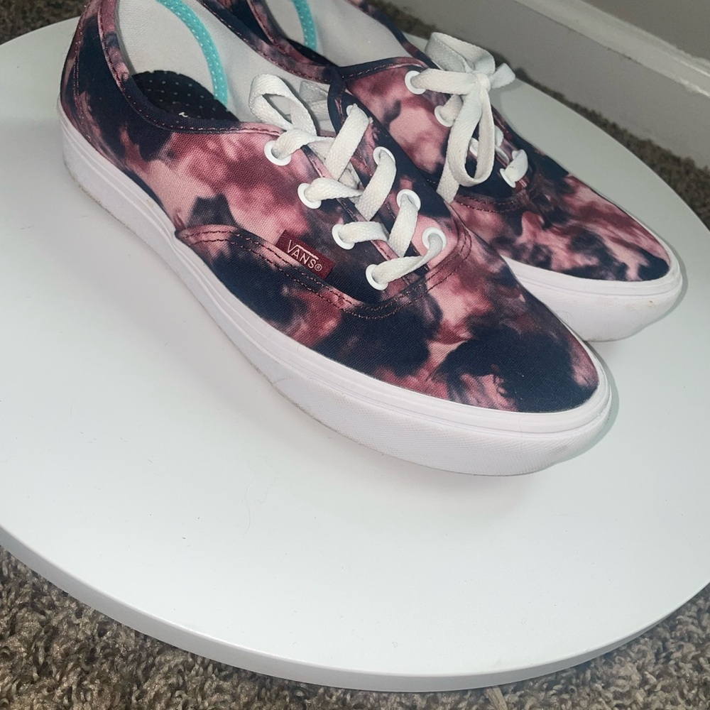 Vans Pink and Black Sneakers Classic Canvas Style
